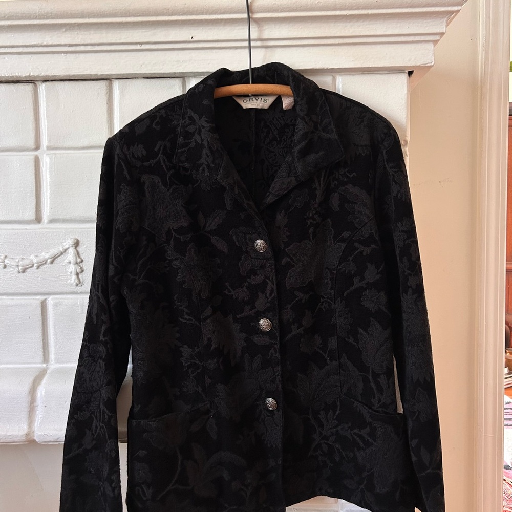 Chico's Black Floral Velvet Blazer